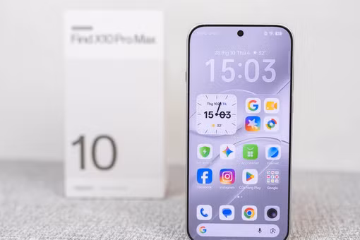 Oppo Find X10 Pro Max với cụm ba camera đều là 200 megapixel