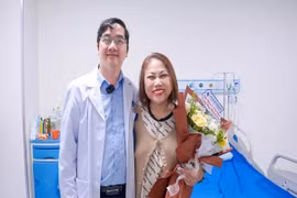Ca sĩ Siu Black ra sao sau ít ngày nhập viện?