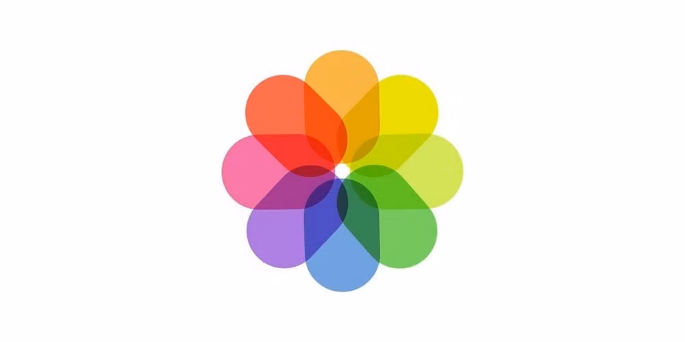 Trong khi đó, nhiều người dùng cho rằng Apple Photos hay iCloud vẫn hoạt động thiếu tối ưu trên Windows và gần như “vô dụng” trên Android, khiến việc di chuyển dữ liệu giữa các nền tảng trở nên phức tạp hơn rất nhiều so với trải nghiệm mở mà Google đang cung cấp.