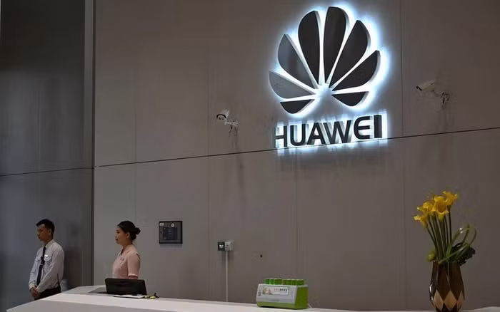Huawei cho biết hãng đã thương mại hóa thành công 381 mẫu chip trong nhiều lĩnh vực khác nhau và chứng minh rằng những sản phẩm không sở hữu tiến trình tiên tiến nhất vẫn có thể đạt hiệu năng cạnh tranh nhờ các cải tiến về kiến trúc, thiết kế hệ thống và công nghệ đóng gói hiện đại.