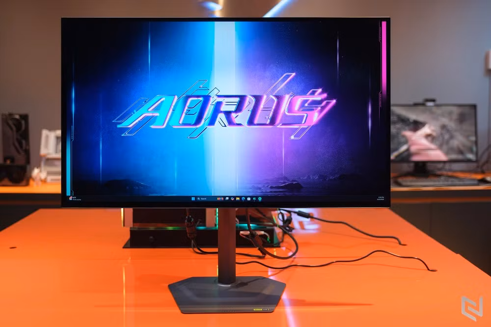 Người dùng được bảo hành OLED 3 năm và có thêm tính năng bảo vệ điểm ảnh, tăng độ bền cho tấm nền. (Ảnh: Công nghệ Việt)