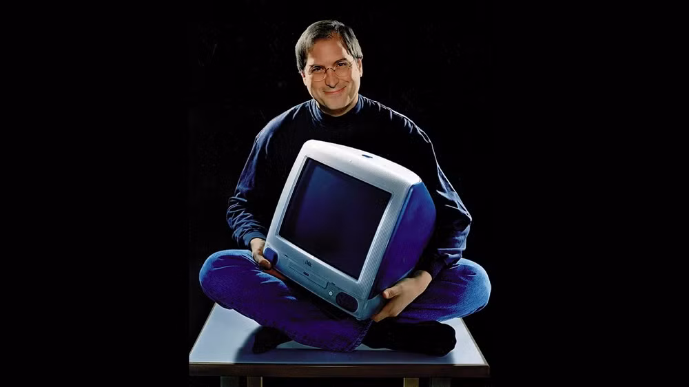 Apple chỉ hồi sinh khi Jobs trở lại năm 1997 với chiến lược iMac đầy táo bạo.