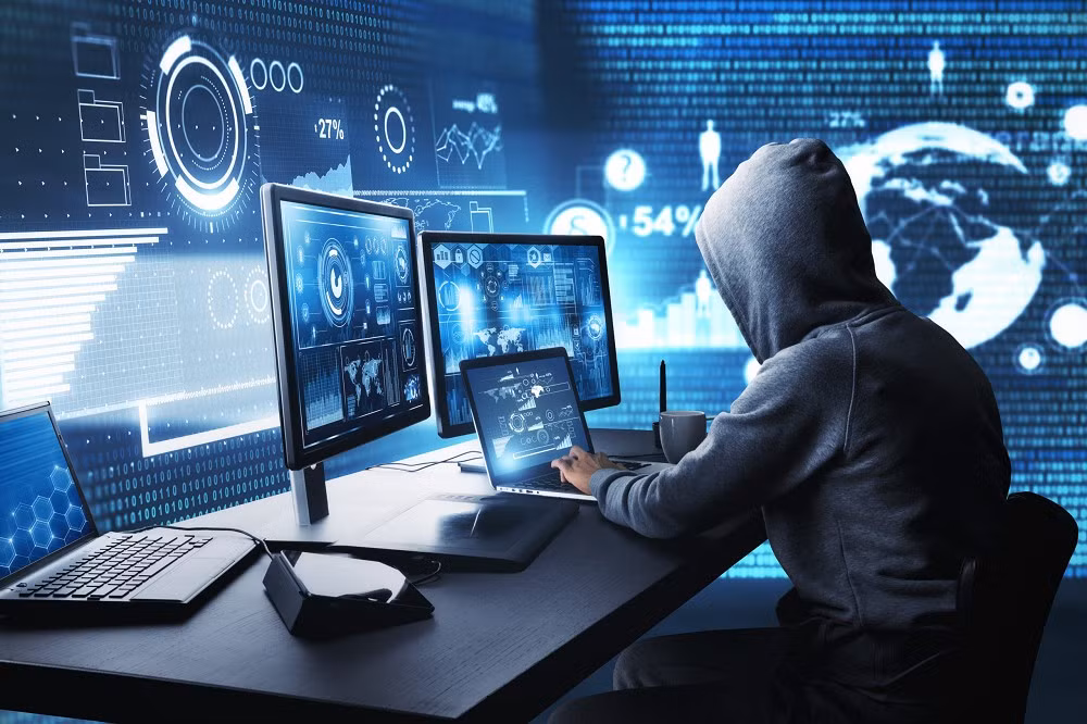 Các mục tiêu bị nhắm đến gồm công ty công nghệ, tổ chức tài chính, cơ quan chính phủ và nhiều lĩnh vực khác.