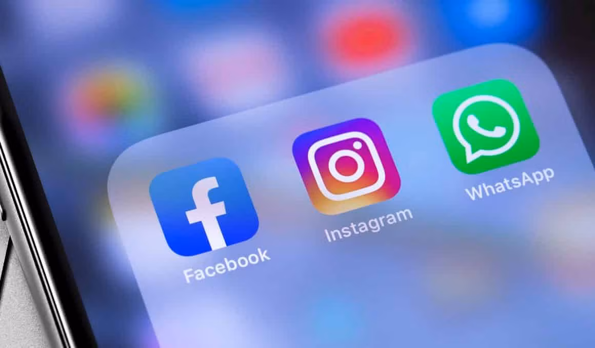 Meta cũng đặc biệt hướng đến nhóm doanh nghiệp và nhà sáng tạo nội dung thông qua các gói Meta One Essential và Meta One Advanced. Gói nâng cao được trang bị nhiều công cụ hỗ trợ kinh doanh như ưu tiên hiển thị nội dung trên bảng tin, làm nổi bật nút theo dõi, tự động gửi lời mời Follow đến khách hàng tiềm năng và tích hợp liên kết bán hàng trực tiếp vào bài đăng hoặc Reels.