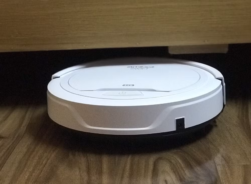 Những chất hữu cơ gặp nước sẽ phân hủy, tạo ra mùi khó chịu dù sàn nhìn có vẻ sạch.