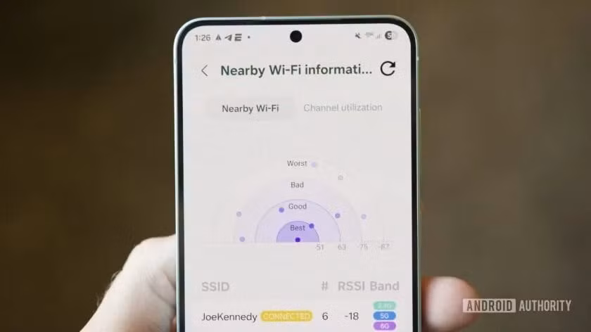 Việc Samsung âm thầm tích hợp những công cụ hữu ích này cho thấy hãng đang hướng đến trải nghiệm "tất cả trong một" trên điện thoại Galaxy. Thay vì cài đặt thêm nhiều ứng dụng bên ngoài, người dùng hoàn toàn có thể tận dụng các tính năng sẵn có để xử lý nhanh nhiều nhu cầu trong cuộc sống hàng ngày. (Ảnh Android Authority)