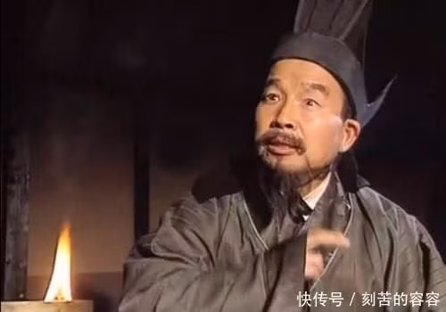 Trên thực tế, người luôn ẩn mình bên cạnh Tào Tháo, khiến ông sợ hãi nhất, chính là Giả Hủ. (Ảnh: Sohu)