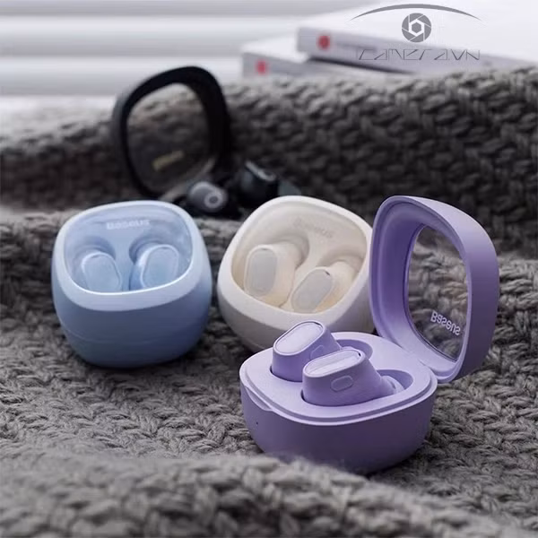 Giá khoảng 350.000 đồng, đây là lựa chọn hợp lý cho nhu cầu nghe nhạc, xem video và đàm thoại hằng ngày.