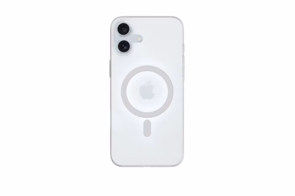 Theo Metric.vn, Slimcase dẫn đầu doanh số ốp lưng trên Shopee, Lazada, Tiki và TikTok Shop, trở thành thương hiệu số 1 tại Việt Nam.