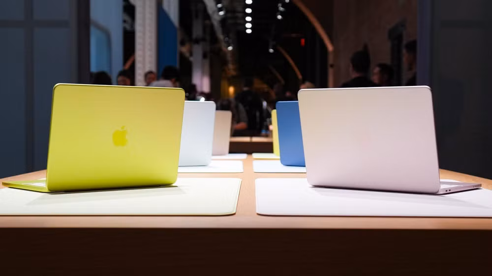 Tuy nhiên, chiến lược này cũng có giới hạn khi nguồn chip tồn kho có thể cạn nhanh, buộc Apple phải điều chỉnh kế hoạch sản xuất hoặc tung ra phiên bản mới sớm hơn dự kiến.