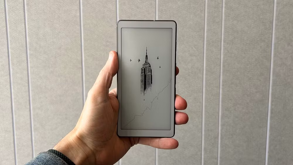 Viwoods AIPaper Reader hướng đến trải nghiệm đọc sách linh hoạt, di động, khác biệt so với máy đọc truyền thống.