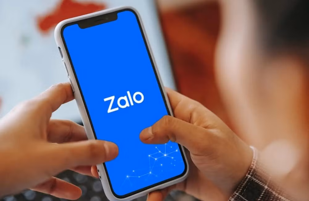 Zalo hiện là một trong những ứng dụng liên lạc phổ biến nhất tại Việt Nam với hàng triệu cuộc gọi thoại và video được thực hiện mỗi ngày, tuy nhiên không ít người dùng vẫn thường xuyên gặp tình trạng âm thanh ngắt quãng, hình ảnh mờ nhòe hoặc cuộc gọi bị gián đoạn giữa chừng gây ảnh hưởng đến công việc và liên lạc cá nhân.