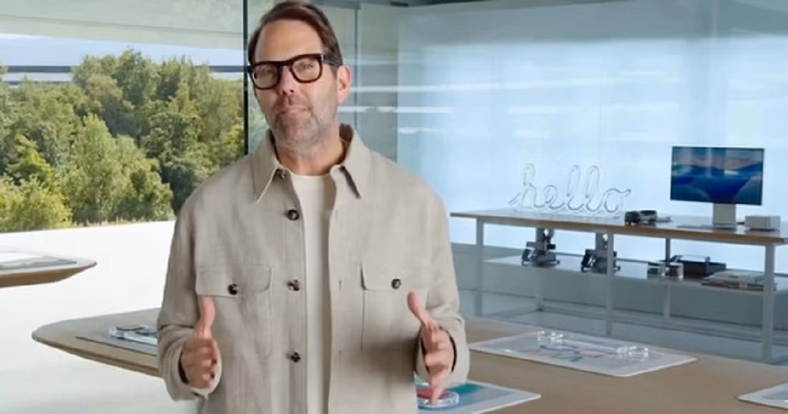 Apple xác nhận Alan Dye, Phó Chủ tịch phụ trách Thiết kế Giao diện Con người, đã rời công ty.