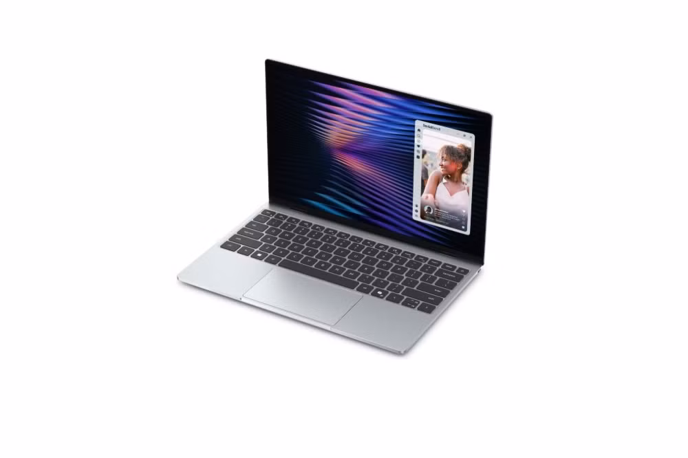 Điểm thu hút nhất trên XPS 13 thế hệ mới không phải là những thay đổi mang tính cách mạng về thiết kế mà chính là mức giá cạnh tranh hiếm thấy trong nhiều năm trở lại đây. Với người dùng phổ thông, sản phẩm có giá từ 699 USD, tương đương khoảng 18,5 triệu đồng, thấp hơn đáng kể so với nhiều mẫu ultrabook cao cấp đang có mặt trên thị trường.