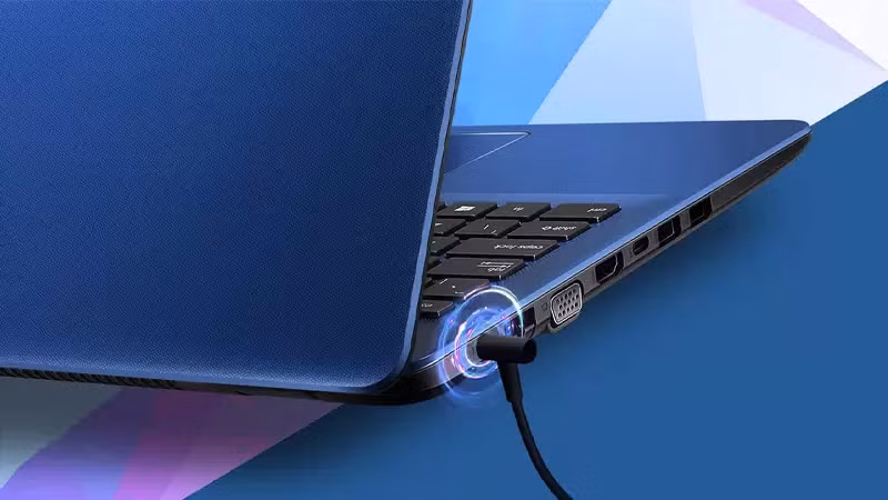 Bên cạnh đó, cường độ dòng điện của bộ sạc cũng cần bằng hoặc cao hơn mức yêu cầu, nếu quá thấp có thể gây hiện tượng quá nhiệt hoặc sạc không ổn định.