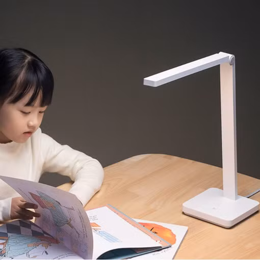 Đèn học chống cận Xiaomi Mijia Lite Gen 2 ánh sáng tập trung, góc chiếu điều chỉnh linh hoạt, thiết kế tối giản, giá khoảng 474.000 đồng.