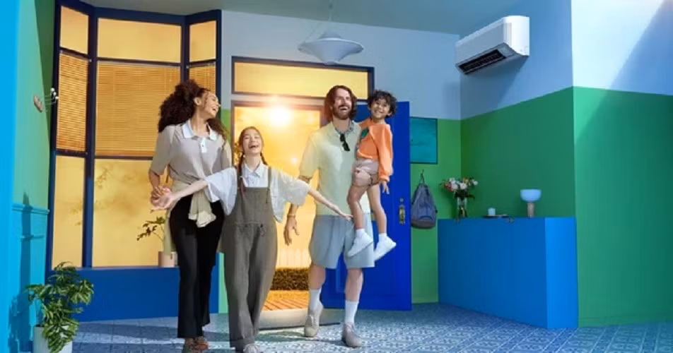 Công nghệ AI Fast &amp; Comfort Cooling giúp điều chỉnh luồng gió theo thói quen và nhiệt độ môi trường thực tế.