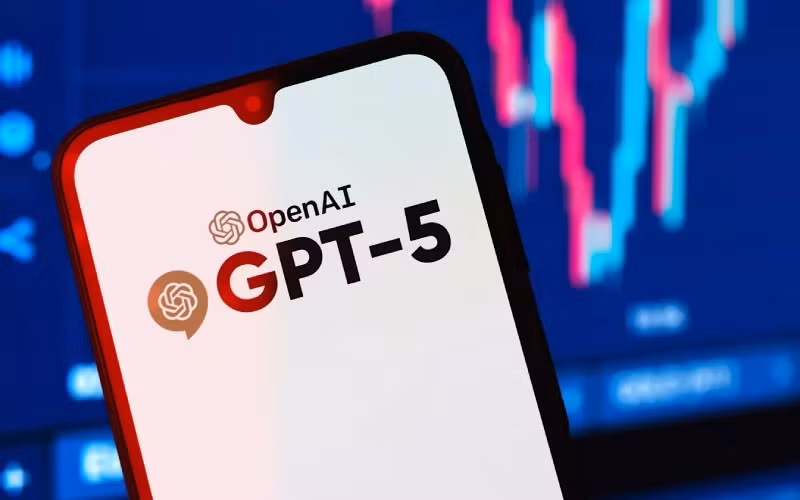 Dù GPT-5 dùng kiến trúc mixture-of-experts tiết kiệm điện hơn, chế độ suy luận nâng cao lại có thể tăng mức tiêu thụ gấp 5-10 lần.