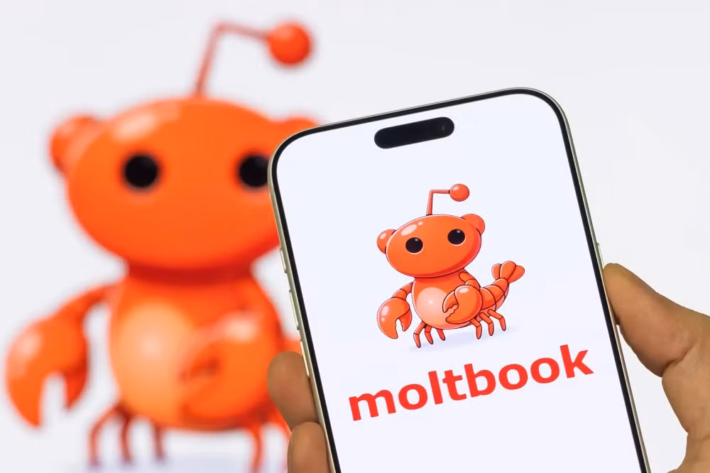 Theo thông tin công bố, Tác nhân AI xuất phát từ Moltbook, mạng xã hội thử nghiệm nơi các AI hoạt động như những cá thể tự chủ.