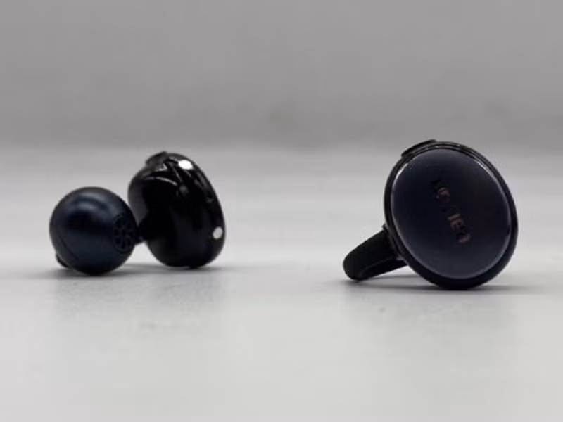 Thời lượng pin lên đến 40 giờ, hỗ trợ sử dụng lâu dài mà không cần sạc thường xuyên. (Ảnh: Major HiFi)