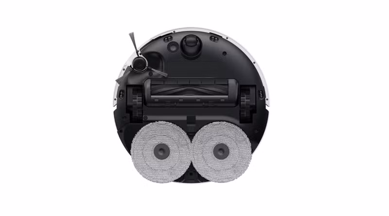 Robot còn có khả năng tự tháo mop khi gặp thảm, quay về trạm để bảo dưỡng tự động, phù hợp gia đình có nhiều loại sàn và nội thất phức tạp.