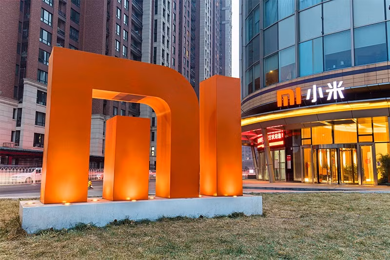 Xiaomi tận dụng quy mô lớn để duy trì nguồn cung ổn định và bảo vệ người dùng.