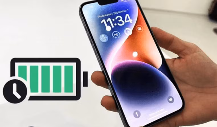 Sạc nhanh đã trở thành trang bị quen thuộc trên hầu hết smartphone hiện nay, giúp người dùng chỉ mất vài chục phút để nạp lượng lớn pin thay vì phải chờ hàng giờ như trước, tuy nhiên không ít người vẫn băn khoăn liệu công nghệ này có khiến pin điện thoại nhanh xuống cấp hay không và đâu là cách sử dụng đúng để vừa sạc nhanh vừa bảo vệ thiết bị.
