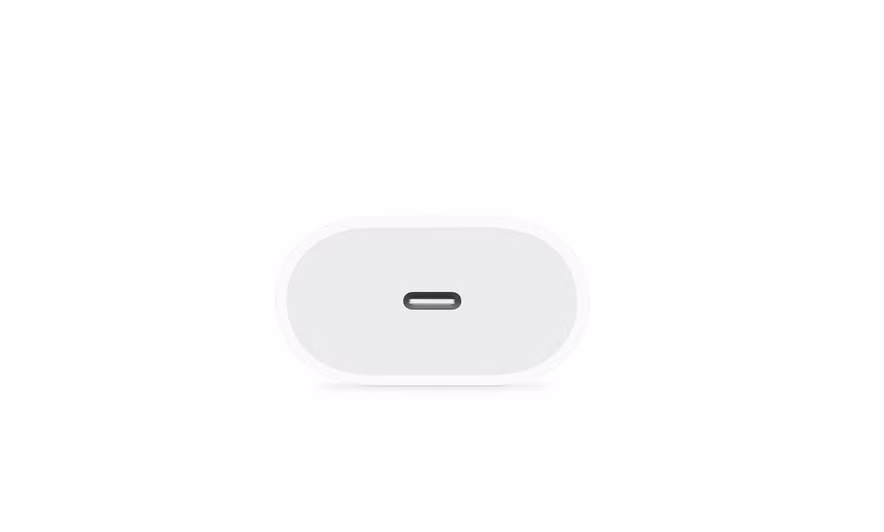 Người dùng buộc phải mua thêm nếu muốn tận dụng sạc nhanh đúng chuẩn với cáp USB-C đi kèm.