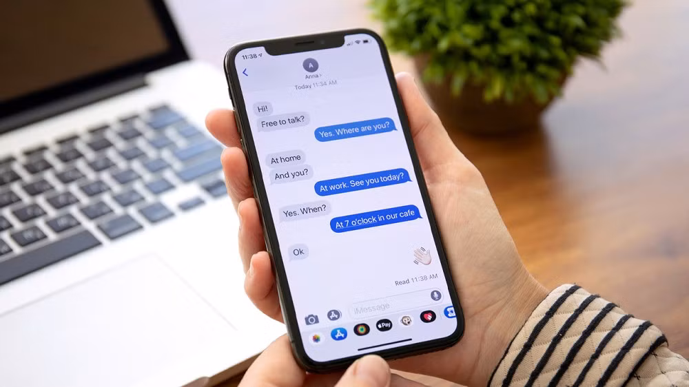 Cục Điều tra Liên bang Mỹ (FBI) vừa phát đi cảnh báo quan trọng về nguy cơ mất an toàn khi nhắn tin, đặc biệt với người dùng iPhone.