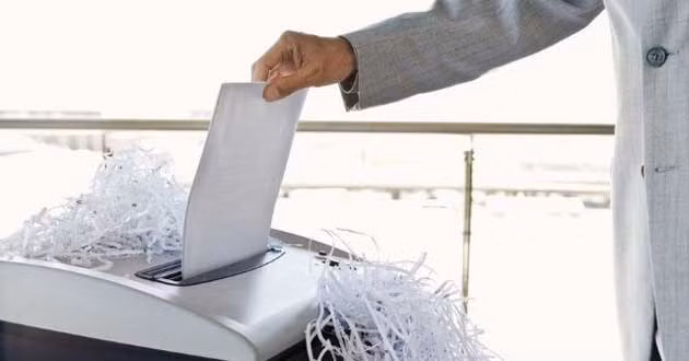 Thiết bị văn phòng tại nhà như máy in, máy scan hoặc máy hủy giấy vẫn tiêu thụ điện ở chế độ chờ dù chỉ được sử dụng vài lần mỗi tuần, gây lãng phí điện năng và làm tăng chi phí sinh hoạt không cần thiết.