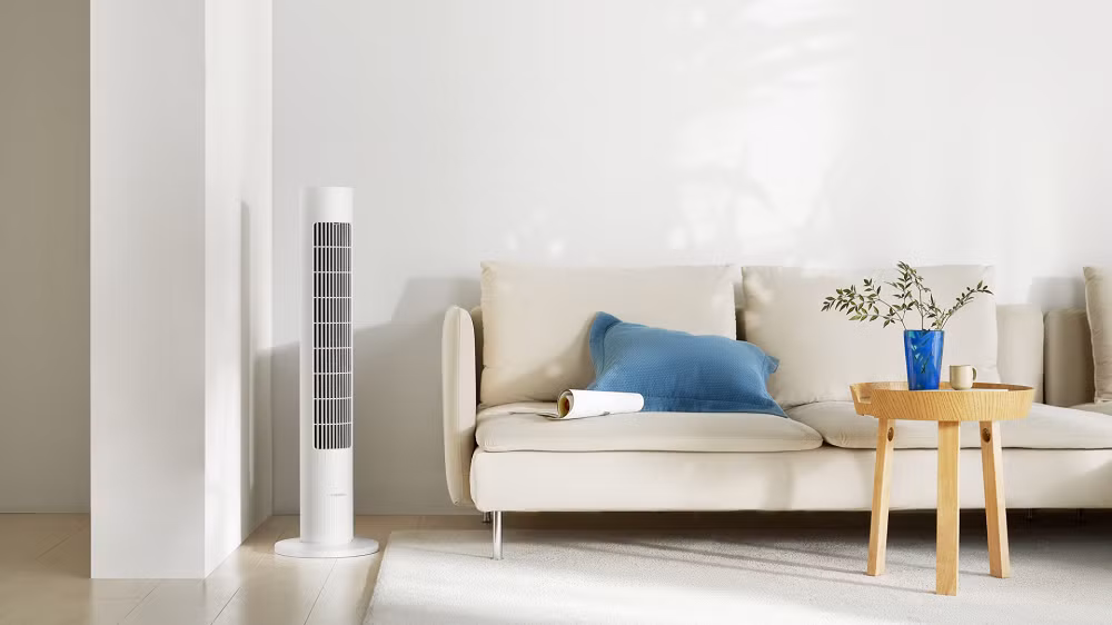 Một số mẫu như Xiaomi Smart Tower Fan 2 EU hay Fujihome SmartWind TF-21HL-DC còn vận hành êm, tạo gió mịn nên phù hợp sử dụng cả ban đêm.