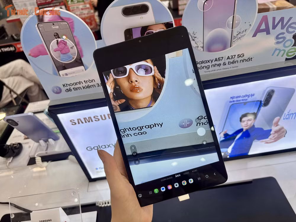 Nhìn chung, Samsung Galaxy Tab A11 là mẫu tablet hướng đến sự thực dụng với cấu hình ổn định, màn hình đủ dùng, âm thanh tốt và pin bền bỉ, trở thành lựa chọn phù hợp cho những ai cần một thiết bị phục vụ học tập và giải trí cơ bản với mức chi phí hợp lý.