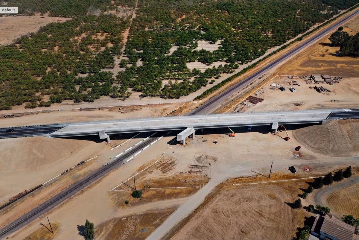Trung tâm dữ liệu có thể giúp HSR thu về 30-40% doanh thu ngoài vận tải hành khách.