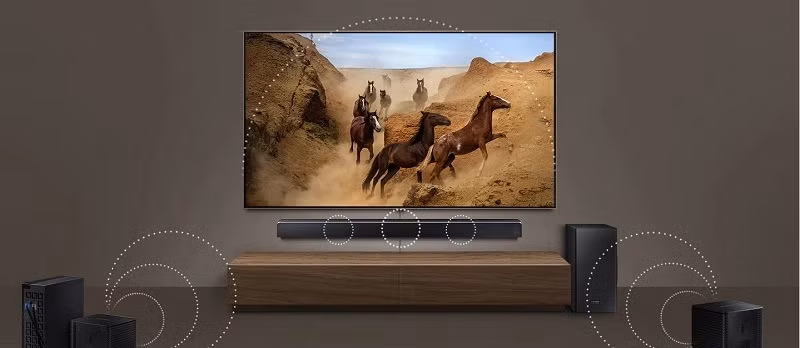 Không chỉ suy giảm chất lượng, kết nối Bluetooth còn dễ bị ảnh hưởng bởi nhiễu sóng, khoảng cách và các thiết bị xung quanh như Wi-Fi hay đồ gia dụng thông minh, khiến âm thanh thiếu ổn định.