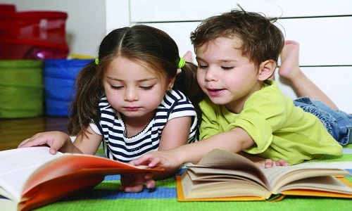 Những loại sách dành cho bé cha mẹ nên mua