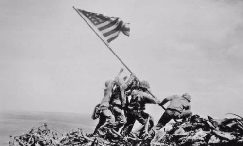 Ảnh cực hiếm trận đánh đẫm máu Iwo Jima, Nhật Bản