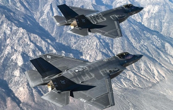 Cuối cùng phi đội F-35C đầu tiên của Mỹ đã được trực chiến