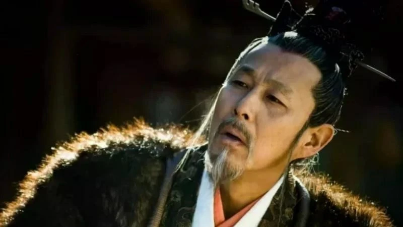 Lý do Lưu Bang chọn 'bó gối chờ chết' trong những ngày cuối đời