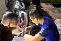 Công an Huế kịp thời cứu sống nam sinh nhảy cầu ở Huế