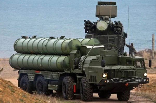 Bán S-400 cho Ấn Độ và Trung Quốc nhưng Nga lại "bên trọng - bên khinh"?