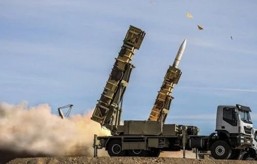 Được chỉ huy cực tốt nhưng sao phòng không Iran vẫn “lỡ tay” bắn nhầm máy bay Ukraine?