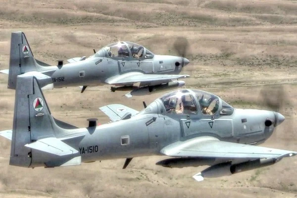 Tụt dốc không phanh, Ukraine bỏ MiG-29 để dùng "máy bay bà già" A-29