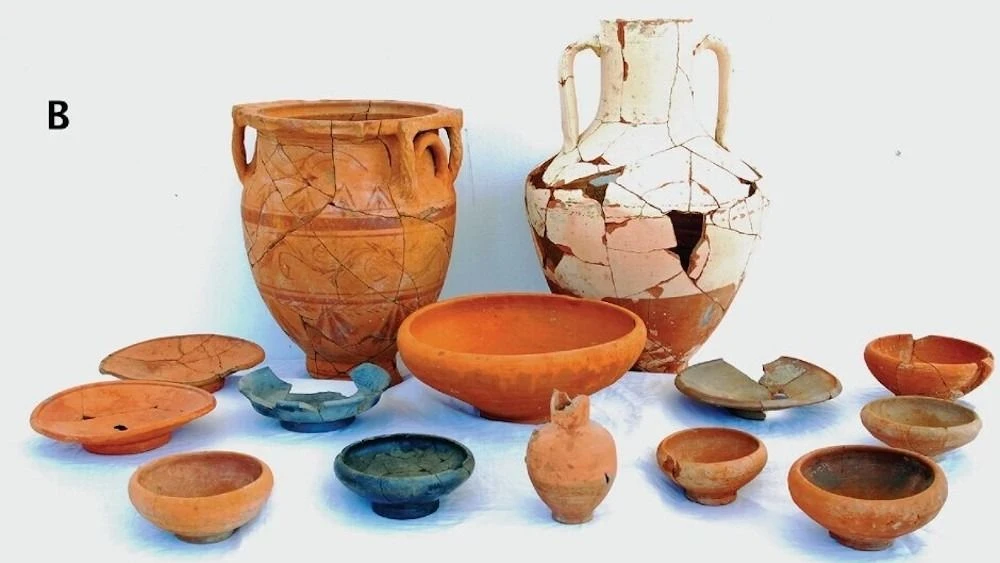 Phát hiện sự thật ngỡ ngàng trên phiến đá Rosetta, chuyên gia sung sướng