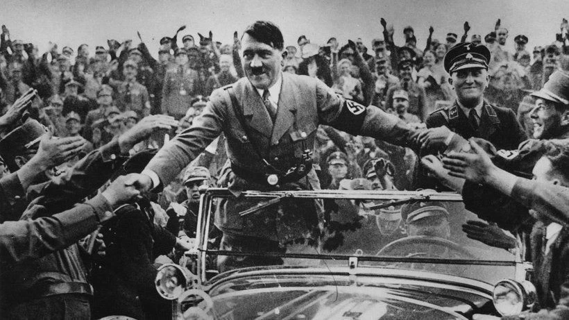 Trùm phát xít Hitler là tỷ phú giàu sụ nhưng kín tiếng?