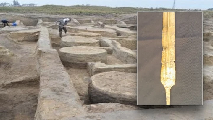 Tìm thấy thanh kiếm khắc tên pharaoh Ai Cập