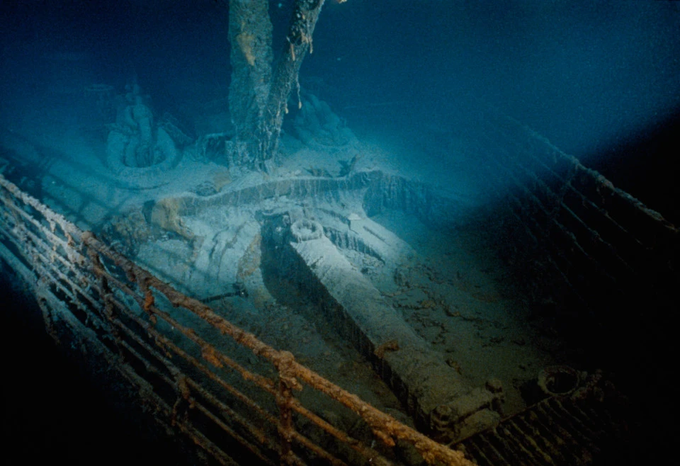 Ảnh hiếm mới công bố xác tàu Titanic “ngủ vùi” dưới đại dương