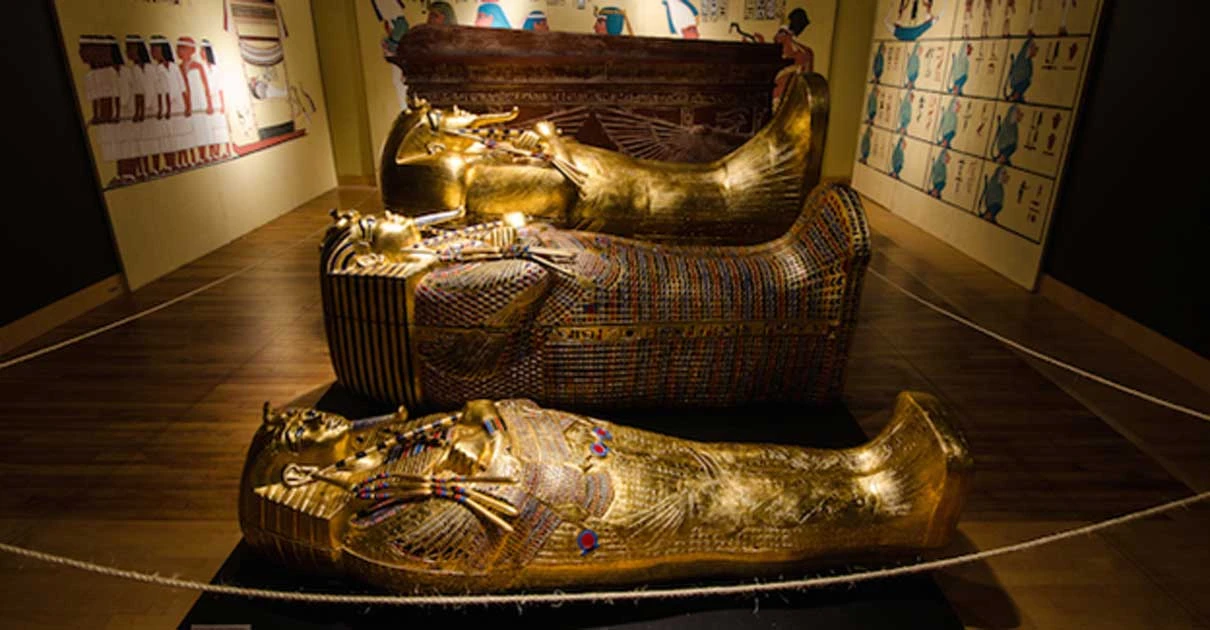 Lóa mắt hàng nghìn bảo vật vô giá trong lăng mộ Tutankhamun