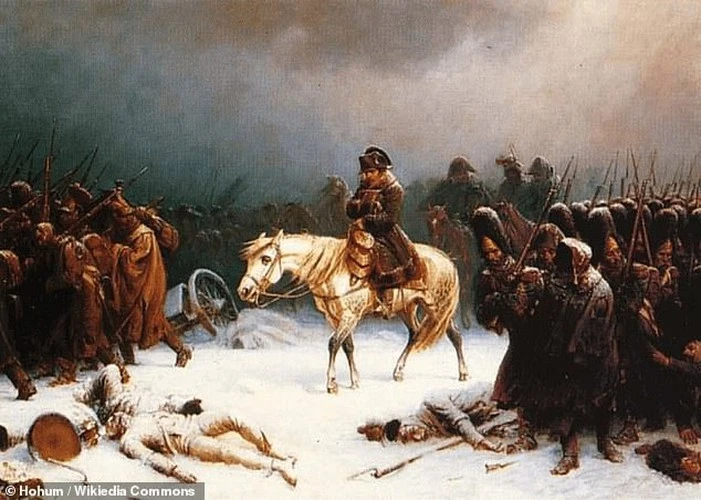 Khi tiến vào Moscow, đội quân của Napoleon chứng kiến cảnh tượng lạ nào?