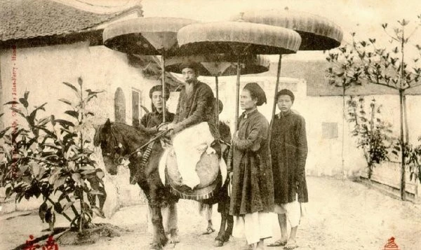 Loạt ảnh “quý như vàng” không thể không xem về triều Nguyễn 100 năm trước