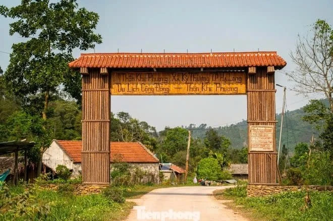 Khám phá bản làng người Dao bên Vịnh Hạ Long, điểm du lịch cộng đồng lý tưởng